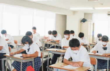 学校登校・午前授業